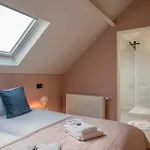 Villa Cezar - Big House At The Center Of Bruges - Free Parking